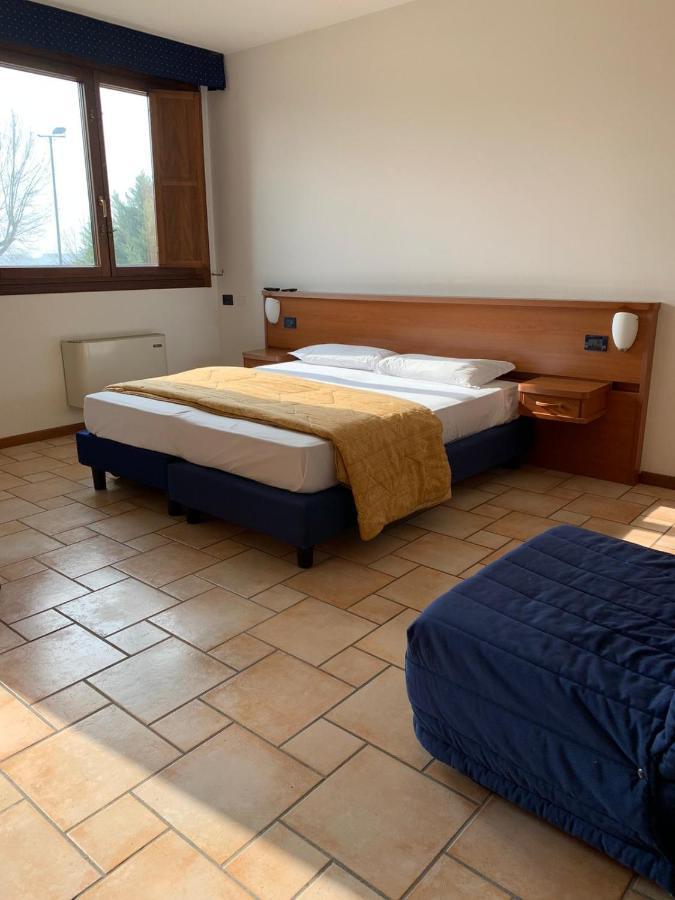 Hotel Lory Ficarolo 외부 사진