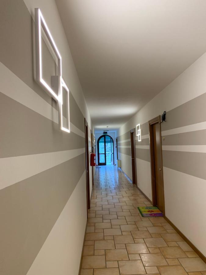 Hotel Lory Ficarolo 외부 사진