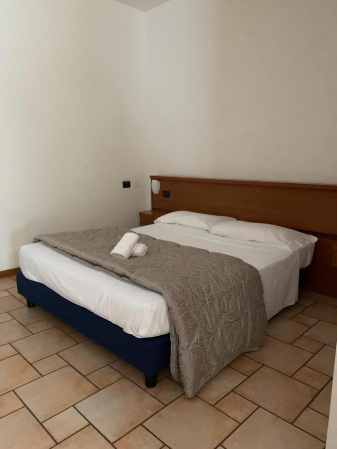 Hotel Lory Ficarolo 외부 사진